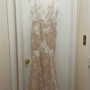 Luxe Wedding To Be Loved White Embroidered Lace Trumpet Maxi Dress